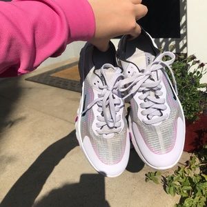 Nike Lucent Renew Running Shoes, Size 7, Purple